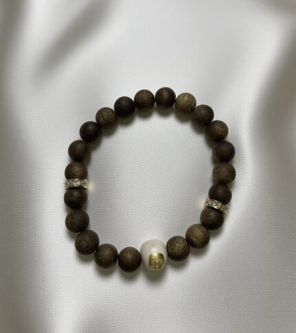 Kynam Agarwood Beads with Mammoth Ivory
