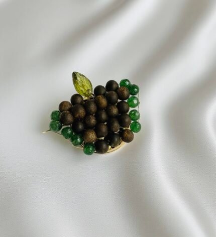 Kynam Oud Brooch-Apple