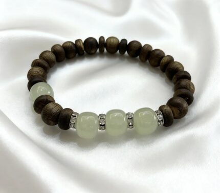 Kynam Agarwood Beads Bracelet with Light Jade Beads