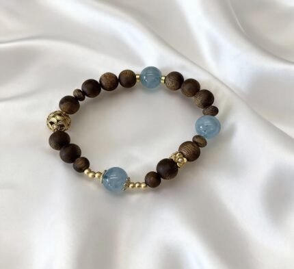 Kynam Agarwood Bracelet with Aquamarine Beads