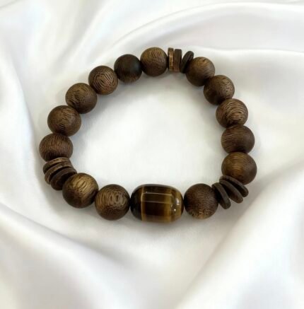 Wood & Tiger's Eye Kynam Agarwood Bracelet