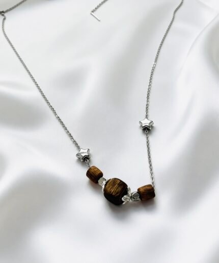 Star Wood Whisper-Necklace with Kynam Agarwood Pendants