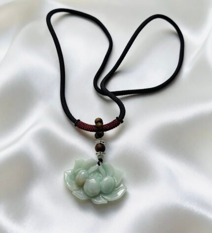 Lotus Agarwood Serenity