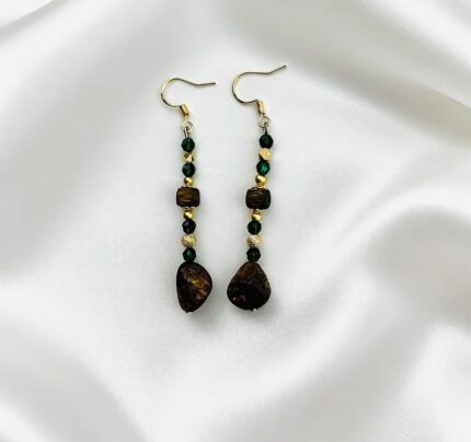 Emerald & Kynam Agarwood Dangle Earrings
